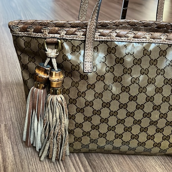 A54- 💯 % authentic Gucci shoulder bag - Picture 5 of 16
